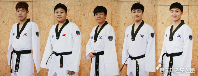 지체부문 국가대표 선수인 김황태, 김태훈, 한국현, 김명환, 주정훈(좌측부터)