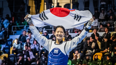 한국 태권도 청소년대표팀 이시우 금메달·지영진 동메달 추가